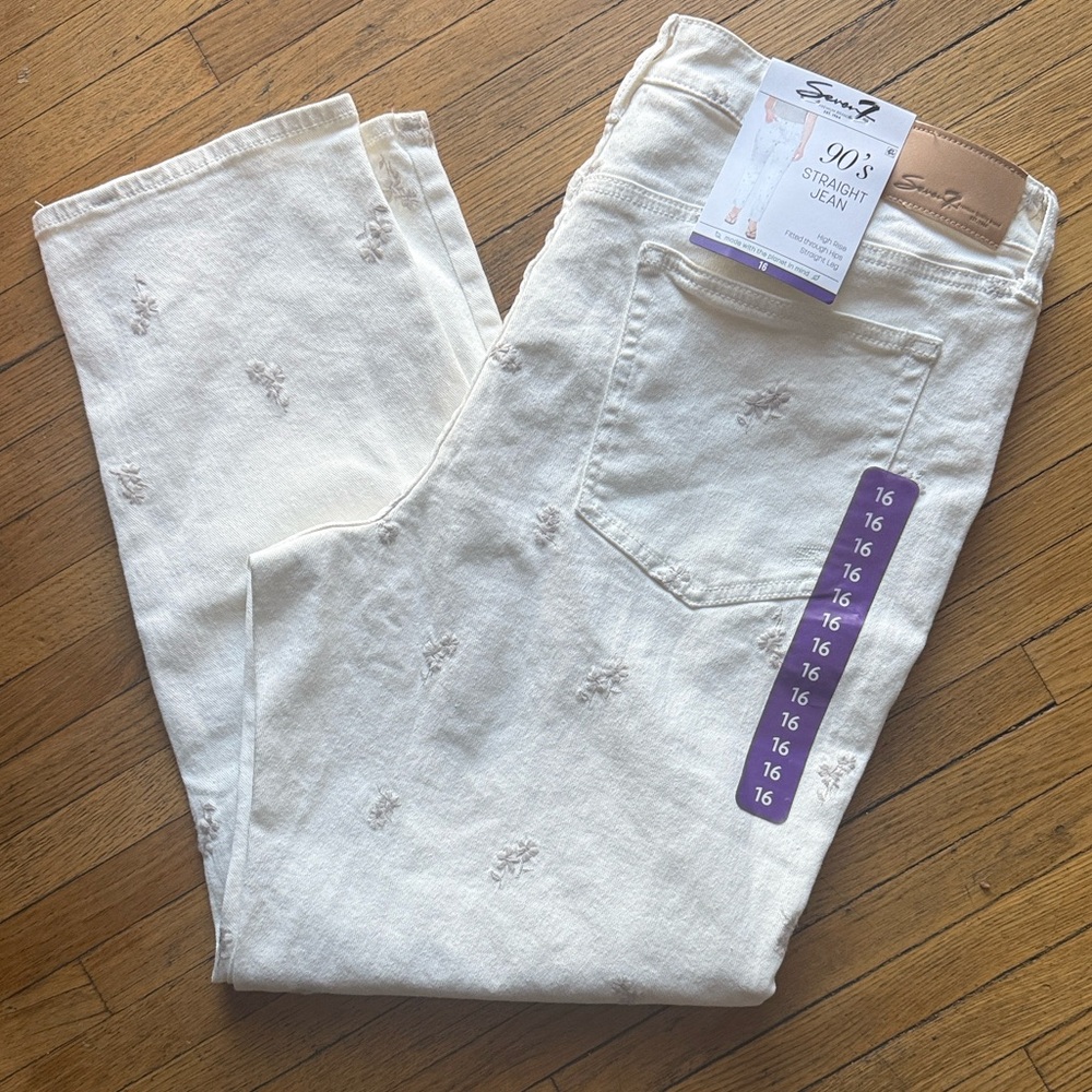 Seven7 Women's 90's Straight Jeans in cream color, size 16